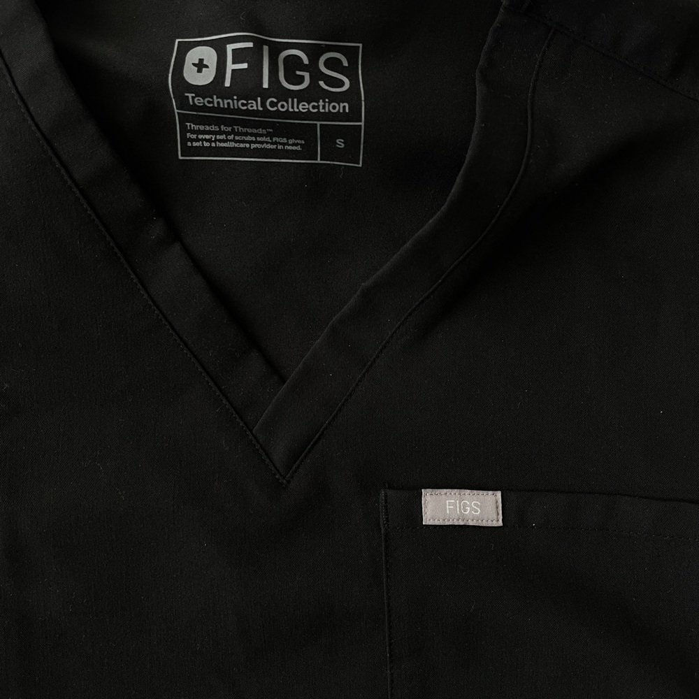 Figs black Catarina top